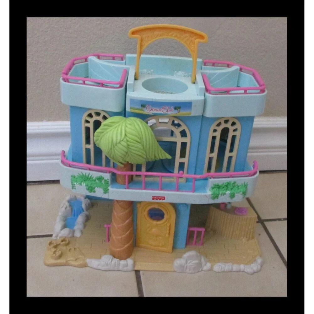 Fisher Price Sweet Streets Beach House with Very Rare Ocean Mat
